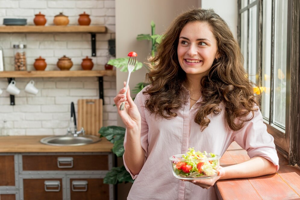 Healthy Eating: A Complete Guide to Nourishing Your Body and Mind Naturally